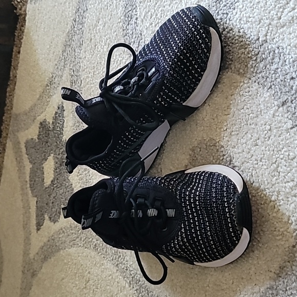 nike ashin modern se women's